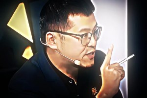 杨毅：只有看不懂篮球的人 才会否定杜兰特之于勇士的作用